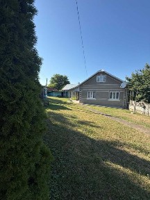 Продається житловий будинок у Великому Кучурові