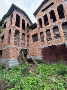 Великий будинок біля лісу - всього $30 000