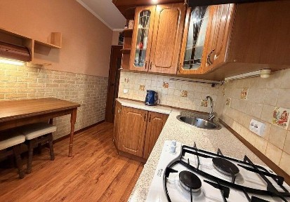 Продам 3 кімн. квартиру на масиві Райдужний, Деснянський район DT