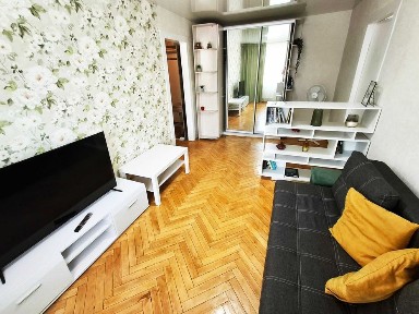 Продаж чудової 2к квартири біля метро Дарниця, бульвар Котляревського, 2/27 (Праці), є газ.
