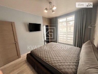 Продаж 2 поверхового дуплекса з ділянкою на 2.3 сотки, 121.3 кв. м, 4 кімнати, на вул. Патріотів • ID 34704722