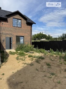 Продаж 2 поверхового будинку з опаленням і ділянкою на 1.7 сотки, 92 кв. м, 3 кімнати, на вул. Паркова • ID 34561881