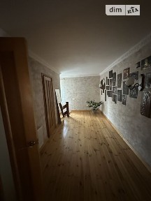 Продаж 2 поверхового будинку 215 кв. м, 3 кімнати, на вул. Незалежності • ID 34561795