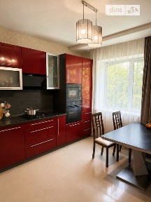 Продаж 2 поверхового будинку з гаражем і ділянкою на 10 соток, 245 кв. м, 3 кімнати, на Лебединський провулок 3А • ID 34561507