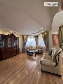 Продаж 2 поверхового будинку з гаражем і ділянкою на 130 соток, 130 кв. м, 3 кімнати, на вул. Рівна • ID 34558009
