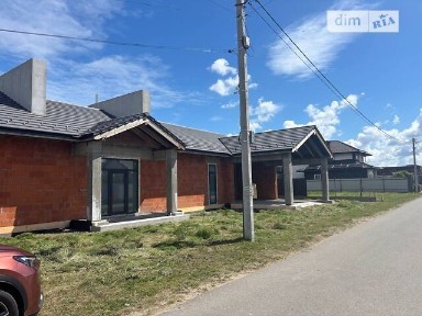 Продаж 1 поверхового будинку з верандою і ділянкою на 22 сотки, 270.44 кв. м, 4 кімнати, на вул. Абрикосова • ID 34557206
