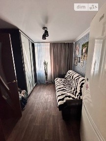 Продаж 1 поверхового будинку з верандою і ділянкою на 10 соток, 81.7 кв. м, 3 кімнати, на вул. Сотницька • ID 34552343