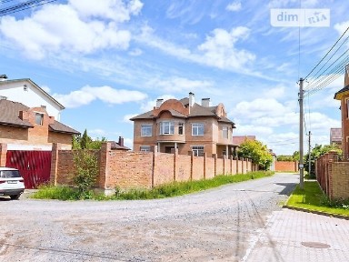 Продаж 2 поверхового будинку з гаражем і ділянкою на 11 соток, 482 кв. м, 5 кімнат, на вул. Героя України Дмитра Крамара 76/1 • ID 34546437