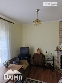 Продаж 2 поверхового будинку з верандою і ділянкою на 5.6 сотки, 90 кв. м, 3 кімнати, на вул. Виноградна • ID 34545696