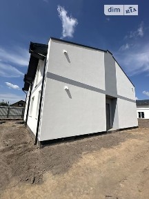 Продаж 2 поверхового дуплекса з ділянкою на 2.3 сотки, 95 кв. м, 3 кімнати, на вул. Чорних Запорожців 32 • ID 34544711