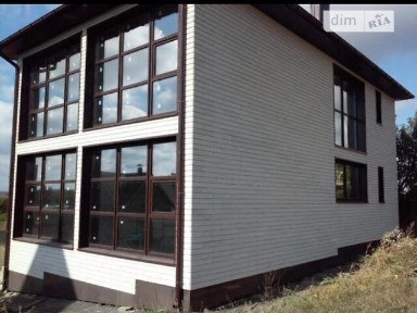 Родичі, вул. Лозовеньківська 35 • ID 34541856