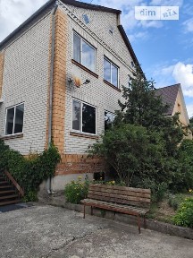 Продаж 3 поверхового будинку з ділянкою на 6 соток, 242.6 кв. м, 4 кімнати, на вул. Каштанова • ID 34540302