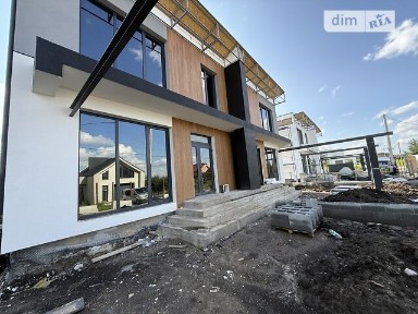 Продаж 2 поверхового дуплекса з ділянкою на 4 сотки, 140 кв. м, 4 кімнати, на вул. Центральна • ID 34539974