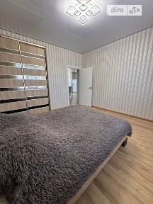 Незалежності вулиця, Святопетрівське, вул. Незалежності 34 • ID 34529397