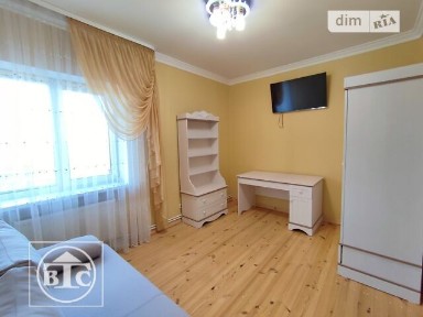 Продаж 2 поверхового будинку з ділянкою на 12 соток, 200 кв. м, 4 кімнати, на пров. Вінницький • ID 34529026