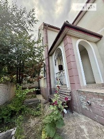Продаж 2 поверхового будинку з ремонтом і ділянкою на 2.5 сотки, 243.8 кв. м, 4 кімнати, на вул. Овідіопольська • ID 34527902
