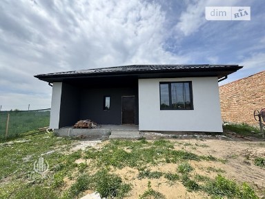Продаж 1 поверхового будинку з ділянкою на 4.5 сотки, 115 кв. м, 3 кімнати, на вул. Коцюбинського • ID 35002505
