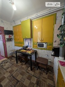 Продаж 1 поверхового будинку з гаражем і ділянкою на 6 соток, 54 кв. м, 4 кімнати, на вул. Ялинкова • ID 34516937