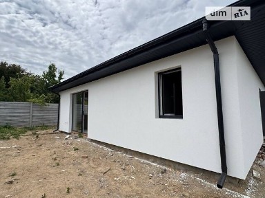 Продаж 1 поверхового будинку з ділянкою на 4 сотки, 80 кв. м, 3 кімнати, на вул. Центральна • ID 34514847