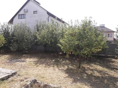Продаж 1 поверхового будинку з гаражем і ділянкою на 10 соток, 106.9 кв. м, 4 кімнати, на вул. Адміністративна • ID 34511082