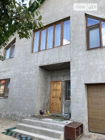Продаж 2 поверхового будинку з гаражем і ділянкою на 5 соток, 245.8 кв. м, 6 кімнат, на вул. Північна • ID 34505286