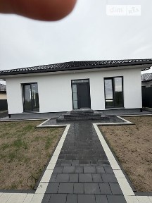 Продаж 1 поверхового будинку з верандою і ділянкою на 6 соток, 175 кв. м, 3 кімнати, на вул. Ніредьгазька • ID 34504059