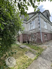 Продаж 2 поверхового будинку з ділянкою на 2 сотки, 150 кв. м, 5 кімнат, на вулиця Робоча 30 • ID 34501445