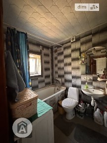 Продаж 2 поверхового будинку з ремонтом і ділянкою на 11 соток, 134.1 кв. м, 4 кімнати, на вул. Центральна • ID 34499372