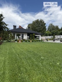 Продаж 1 поверхового будинку з ділянкою на 15 соток, 215 кв. м, 3 кімнати, на вул. Польова • ID 34496719