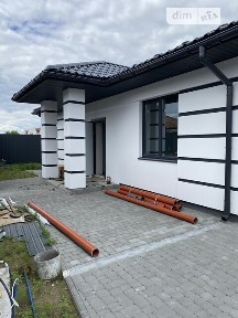 Продаж 1 поверхового будинку з опаленням і ділянкою на 4 сотки, 100 кв. м, 3 кімнати, на вул. Левка Симиренка • ID 34490604