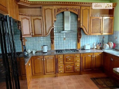 Продаж 3 поверхового будинку з верандою і ділянкою на 10.5 сотки, 425.1 кв. м, 4 кімнати, на вул. Борщагівська • ID 34484596