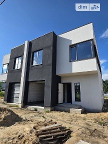 Продаж 2 поверхового дуплекса з ділянкою на 2.2 сотки, 135 кв. м, 4 кімнати, на вул. Михайлівська • ID 34477420