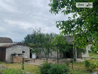 Продаж 1 поверхового будинку з гаражем і ділянкою на 11 соток, 55.6 кв. м, 3 кімнати, на вул. Привокзальна 92 • ID 34476194