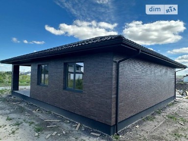 Продаж 1 поверхового будинку з опаленням і ділянкою на 5 соток, 118 кв. м, 3 кімнати, на вулиця Європейська • ID 34475879