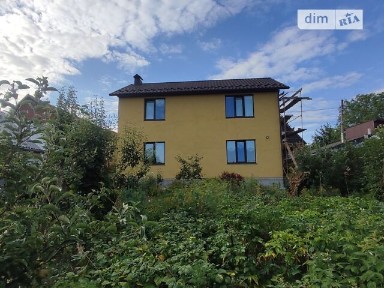 Продаж 2 поверхового будинку з гаражем і ділянкою на 5.7 сотки, 121 кв. м, 4 кімнати, на вул. Трипільська 32 • ID 34475227