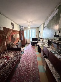 В ПРОДАЖУ 3 к к в Лісках на вул. Озерній