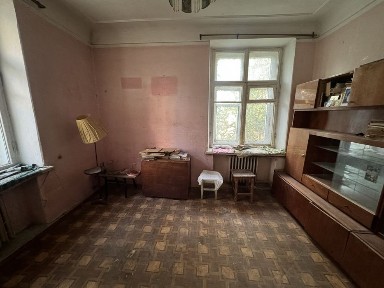 Продаж трикімнатної квартири на Бузькому бульварі на Сухому фонтані