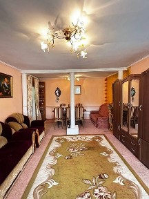 Продаж будинку в с. Селище