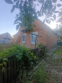Продаж будинку з ділянкою на 13 соток, 56.5 кв. м, смт. Турбів