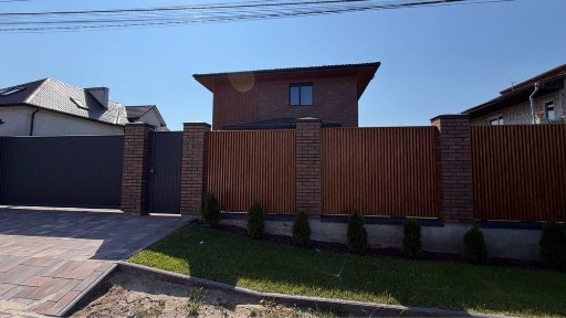 Будинок 220 м² з підвалом, 8,6 сотки | Петропавлівська Борщагівка