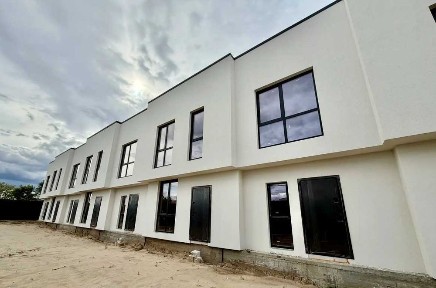 Продаж нових таунхаусів 47-53 м² у Білогородці 1-2 сотки