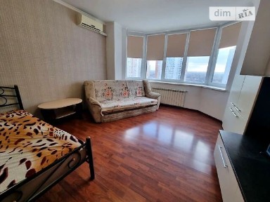 Миколи Бажана проспект, мікрорайон Осокорки, район Дарницький, Київ, метро Осокорки, просп. Миколи Бажана 14 • ID 34712314
