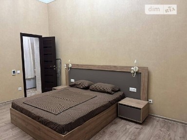Довготривала оренда 1к квартири на пл. Соборна 2 • ID 34712153