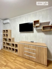 Харківське шосе, мікрорайон Харківський Масив, район Дарницький, Київ, метро Вирлиця, шосе Харківське 190 • ID 34711951
