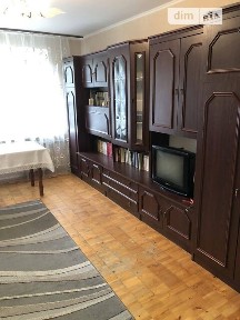 Довготривала оренда 3к квартири на вул. Стрілецька • ID 34709047
