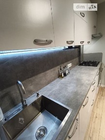 вул. Ревуцького 34 • ID 34708659