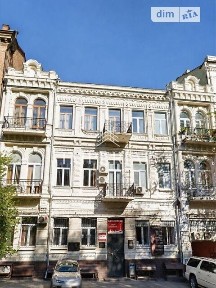 Володимирська вулиця, район Голосіївський, Київ, вул. Володимирська 65 • ID 34705617