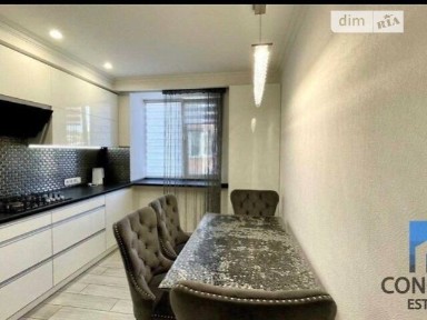 Довготривала оренда 3к квартири на вул. Набережна Перемоги 62А • ID 34646783