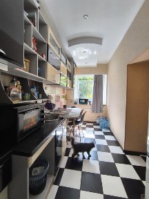 Продам добротний будинок на Броварі