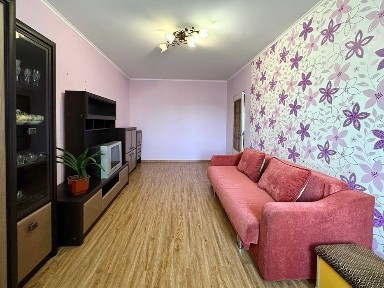 Продаж 2к квартири 48 кв. м на вул. Кулика і Гудачека 10 • ID 34708966